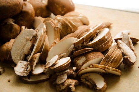 Mushroom Barley Soup - Lee and Lou Cook