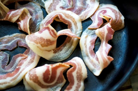 Souffle with Spring Onions and Pancetta